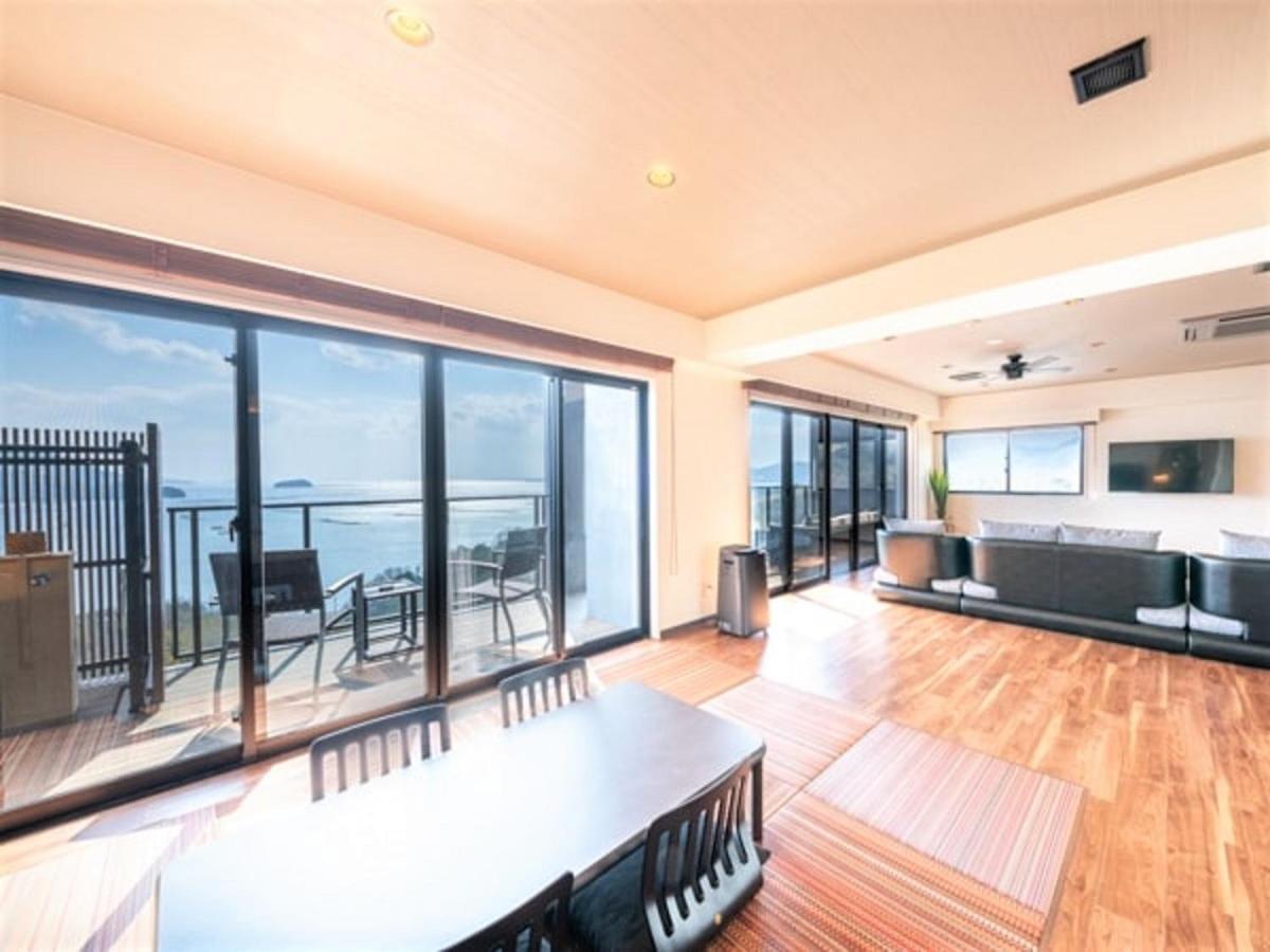 Livemax Resort Miyahama Ocean View Hatsukaichi Exterior photo